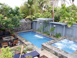 Viking Fiberglass Pool #028 by Indian Summer Pool and Spa